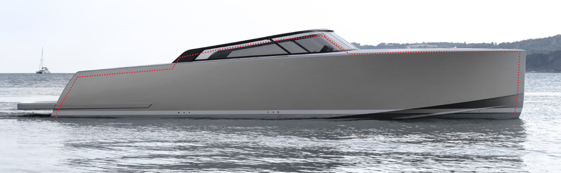 With a retooled hull, the 40.2 becomes 10 in. (25 cm) longer and 10 in. (25 cm) higher, staging a dominance over its predecessor.